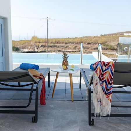 Luxe Maroussi Villas Pyrgos Kallistis ภายนอก รูปภาพ