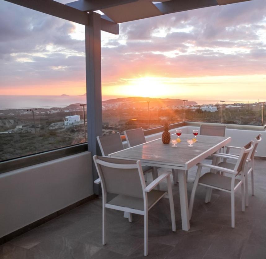 Luxe Maroussi Villas Pyrgos Kallistis ภายนอก รูปภาพ