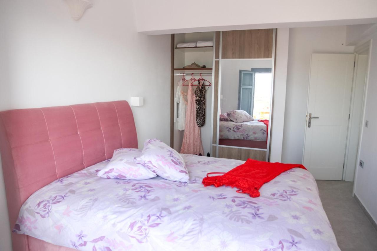Luxe Maroussi Villas Pyrgos Kallistis ภายนอก รูปภาพ