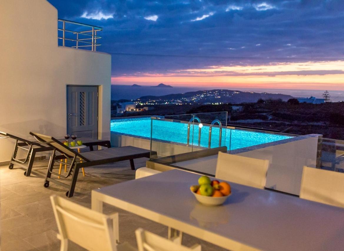 Luxe Maroussi Villas Pyrgos Kallistis ภายนอก รูปภาพ